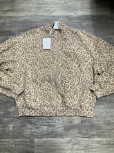 Load image into Gallery viewer, Sweatshirt Size Large
