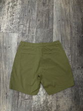 Load image into Gallery viewer, Lululemon Shorts Size Medium
