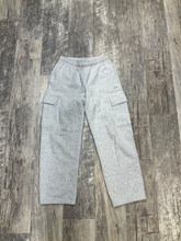 Load image into Gallery viewer, Tna Khakis Size Small
