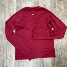 Load image into Gallery viewer, Lululemon Athletic Top Size Small
