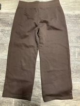 Load image into Gallery viewer, Nike Khakis Size Extra Large
