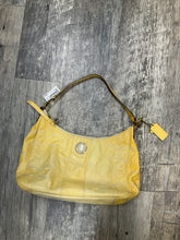 Load image into Gallery viewer, Coach purse
