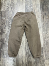 Load image into Gallery viewer, Aritzia Size M
