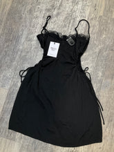 Load image into Gallery viewer, Princess Polly dress size M-L
