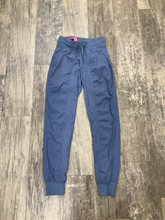 Load image into Gallery viewer, Lululemon Athletic Pants Size 2
