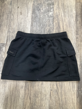 Load image into Gallery viewer, Tna Skirt Size Medium
