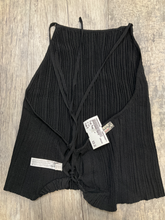 Load image into Gallery viewer, Free People Tank Top Size Medium
