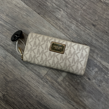 Load image into Gallery viewer, Wallet Mk
