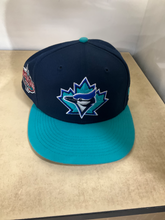 Load image into Gallery viewer, Hat
