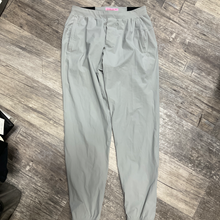 Load image into Gallery viewer, Lululemon Khakis Size Medium
