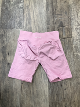 Load image into Gallery viewer, Athletic Shorts Size Small
