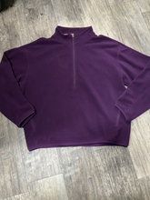 Load image into Gallery viewer, Lululemon Sweater Size Medium
