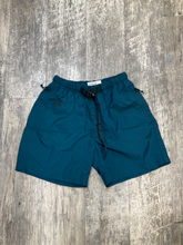 Load image into Gallery viewer, Nike Shorts Size Small
