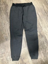Load image into Gallery viewer, Lululemon Khakis Size Medium
