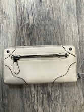 Load image into Gallery viewer, Coach Wallet
