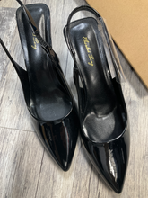 Load image into Gallery viewer, Dress Shoes Womens 10
