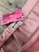 Load image into Gallery viewer, Reformation Long Skirt Size Small

