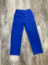 Load image into Gallery viewer, Aritzia Khakis Size Small
