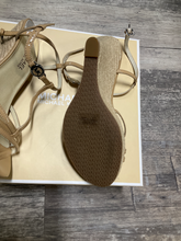 Load image into Gallery viewer, Michael Kors Casual Shoes Womens 8.5
