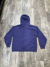 Load image into Gallery viewer, Aritzia Sweatshirt Size Large 2/2

