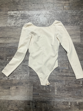 Load image into Gallery viewer, Babaton Long Sleeve Top Size Small
