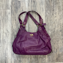 Load image into Gallery viewer, Coach Purse
