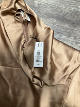 Load image into Gallery viewer, Dynamite Dress Size Large
