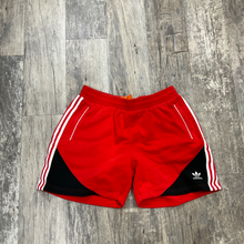 Load image into Gallery viewer, Adidas Shorts Size Large
