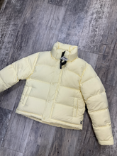 Load image into Gallery viewer, Tna Outerwear Extra Extra Small
