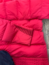 Load image into Gallery viewer, Lululemon Outerwear Size Small *as is
