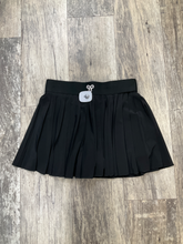 Load image into Gallery viewer, Tna Short Skirt Size Small
