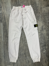 Load image into Gallery viewer, Khakis Size Medium
