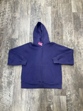 Load image into Gallery viewer, Aritzia Sweatshirt Size Large 2/2
