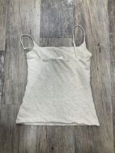 Load image into Gallery viewer, Aritzia Tank Top Size Medium
