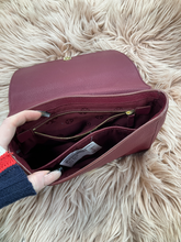 Load image into Gallery viewer, Tory Burch Purse
