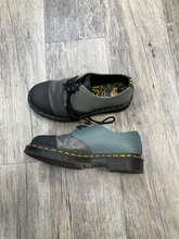 Load image into Gallery viewer, Dr Martens Womens Athletic Shoes Womens 7
