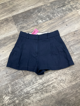 Load image into Gallery viewer, Aritzia Shorts Size Extra Small (0)
