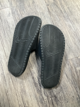 Load image into Gallery viewer, Stussy Sandals Womens 6
