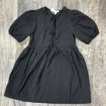 Load image into Gallery viewer, Oak + Fort Dress Size Medium
