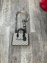Load image into Gallery viewer, Michael Kors Purse
