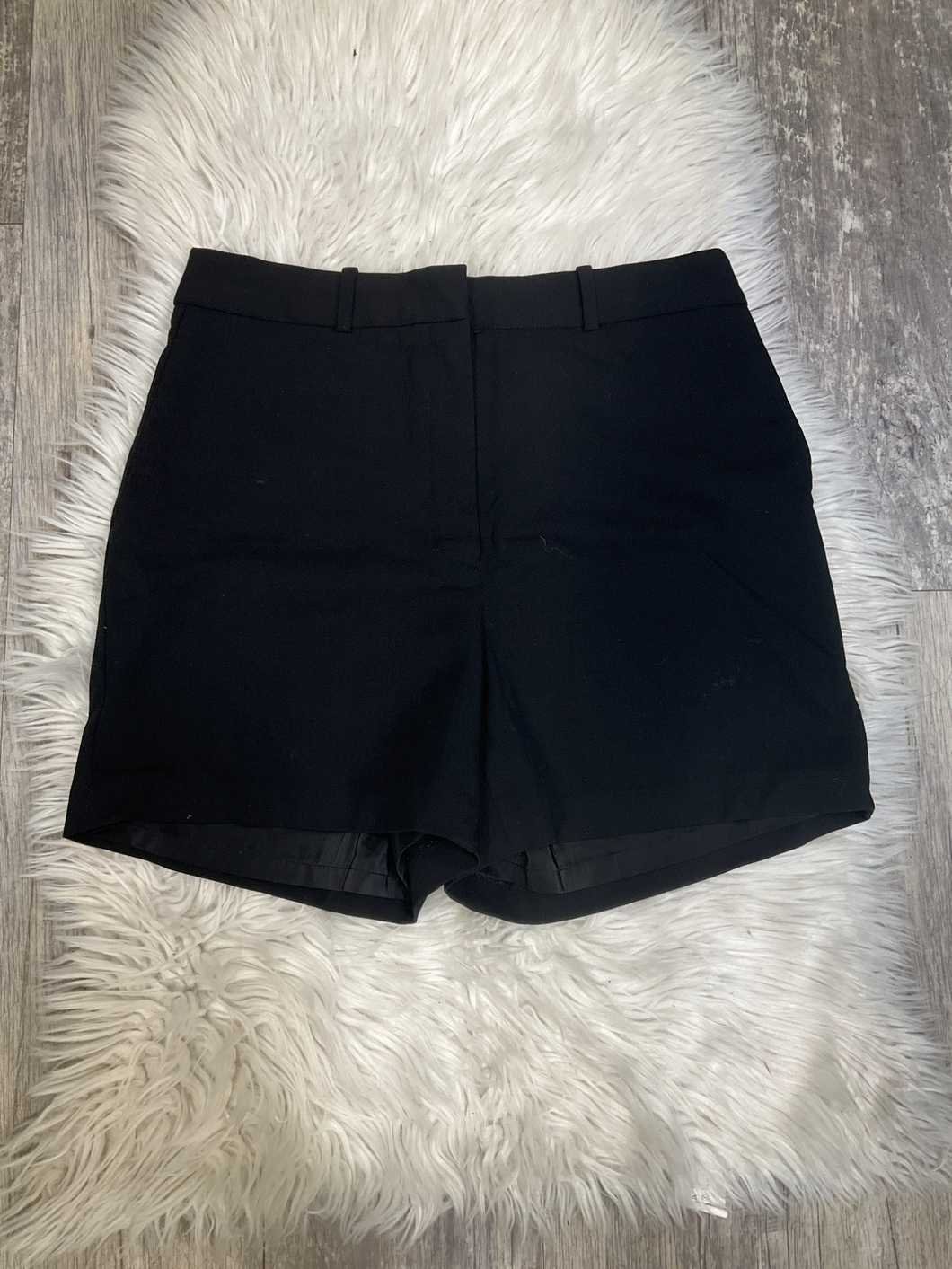 Babaton Shorts Size 9/10