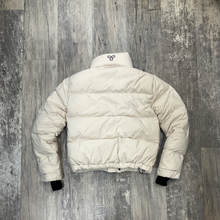 Load image into Gallery viewer, Tna Heavy Outerwear Extra Extra Small
