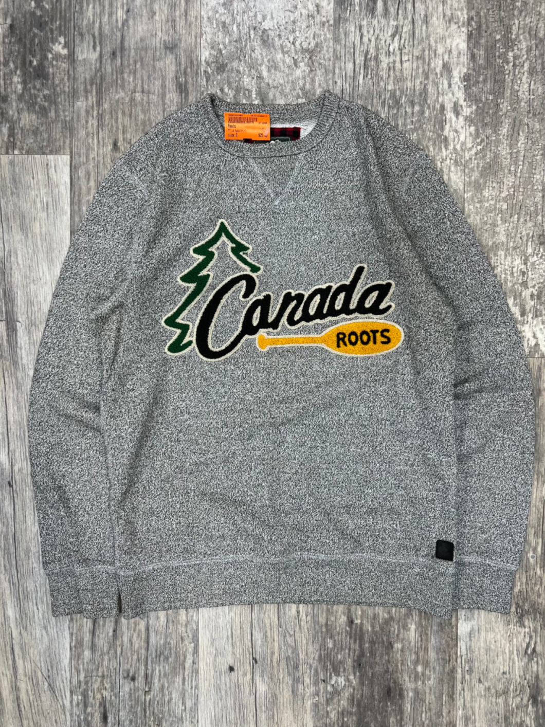 Men’s Roots Sweatshirt Size Small