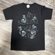 Load image into Gallery viewer, Short Sleeve Top Size Small
