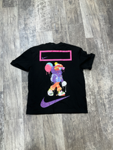 Load image into Gallery viewer, Off White T-shirt Size Large
