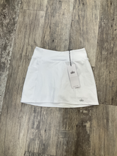 Load image into Gallery viewer, Alo Short Skirt Size Extra Small
