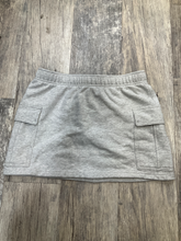 Load image into Gallery viewer, Tna Skirt Size Medium
