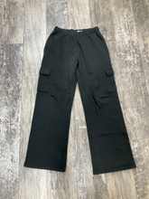 Load image into Gallery viewer, Brandy Melville Khakis Size Small
