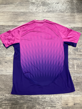 Load image into Gallery viewer, Adidas Mens Fan Apparel Size Extra Large
