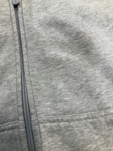 Load image into Gallery viewer, Aritzia Sweatshirt Size Medium

